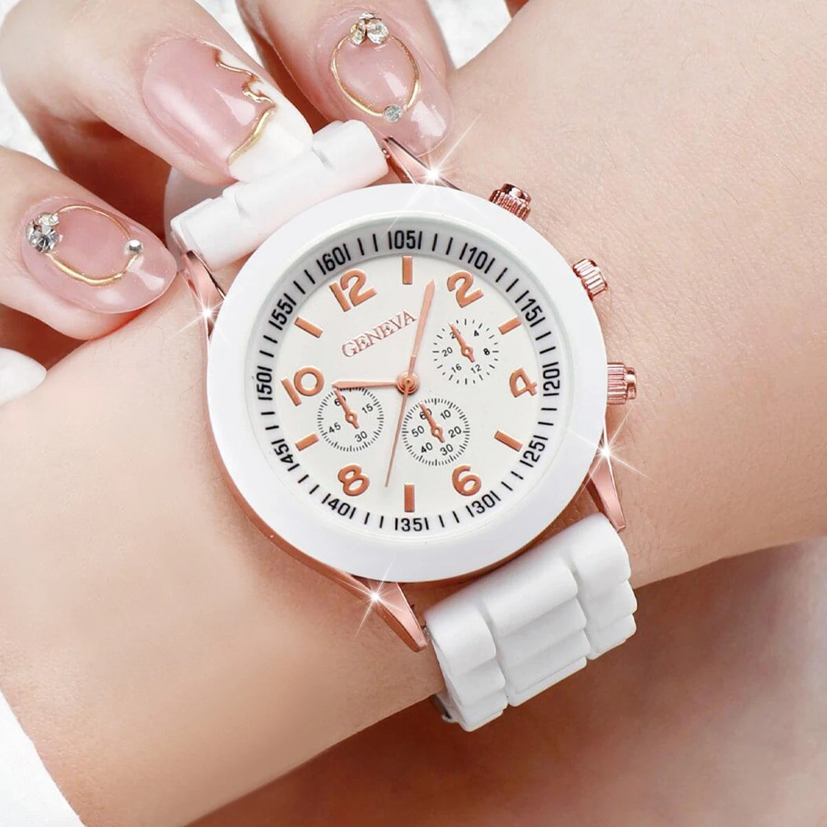 3Pcs/Set Fashion Women Silicone Watch White Red Black Colors Quartz Watch Set
